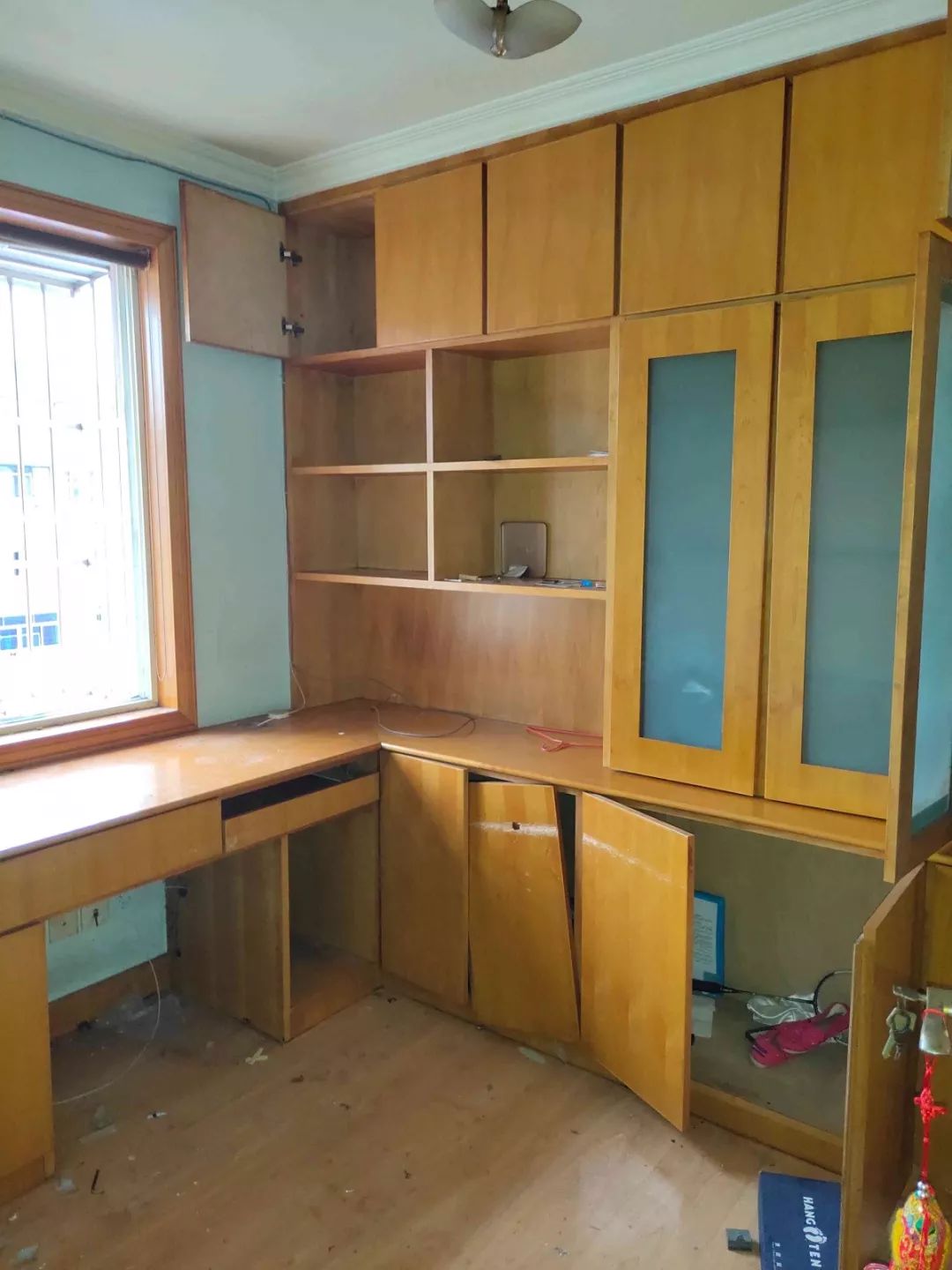 南京龍蟠花苑90㎡現(xiàn)代輕奢--老房升級改造,變身時尚精致家!11臥室改造