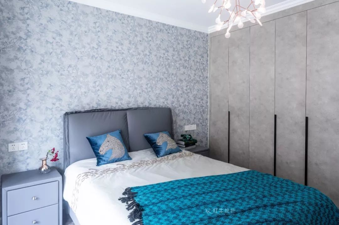 南京龍蟠花苑90㎡現(xiàn)代輕奢--老房升級改造,變身時尚精致家!13臥室改造