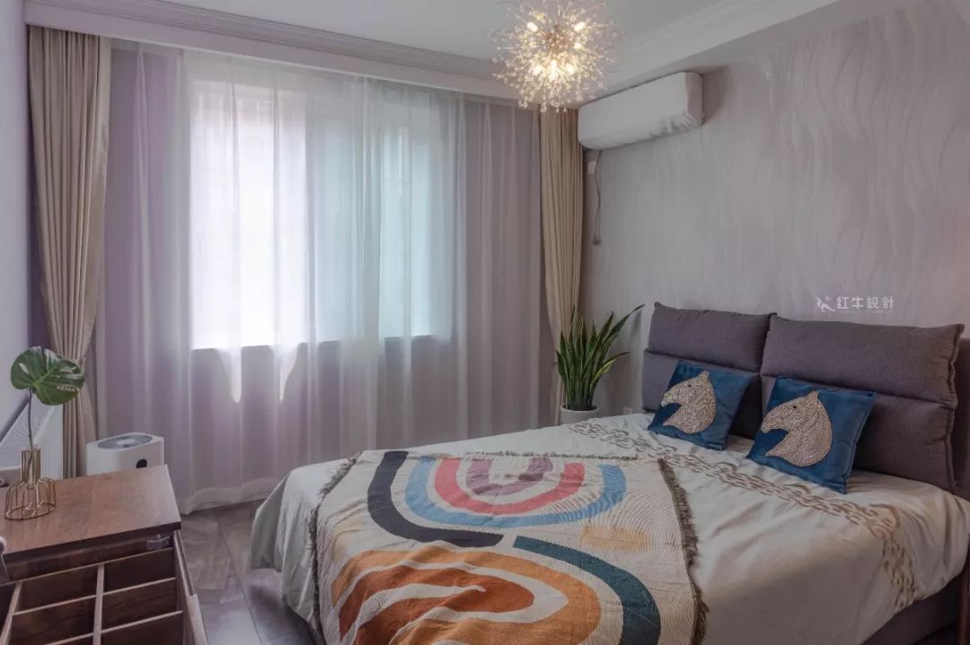 南京龍蟠花苑90㎡現(xiàn)代輕奢--老房升級改造,變身時尚精致家!14臥室改造