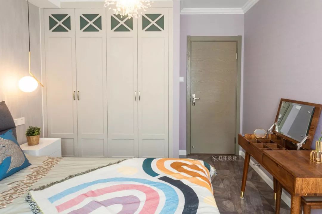 南京龍蟠花苑90㎡現(xiàn)代輕奢--老房升級改造,變身時尚精致家!16臥室改造