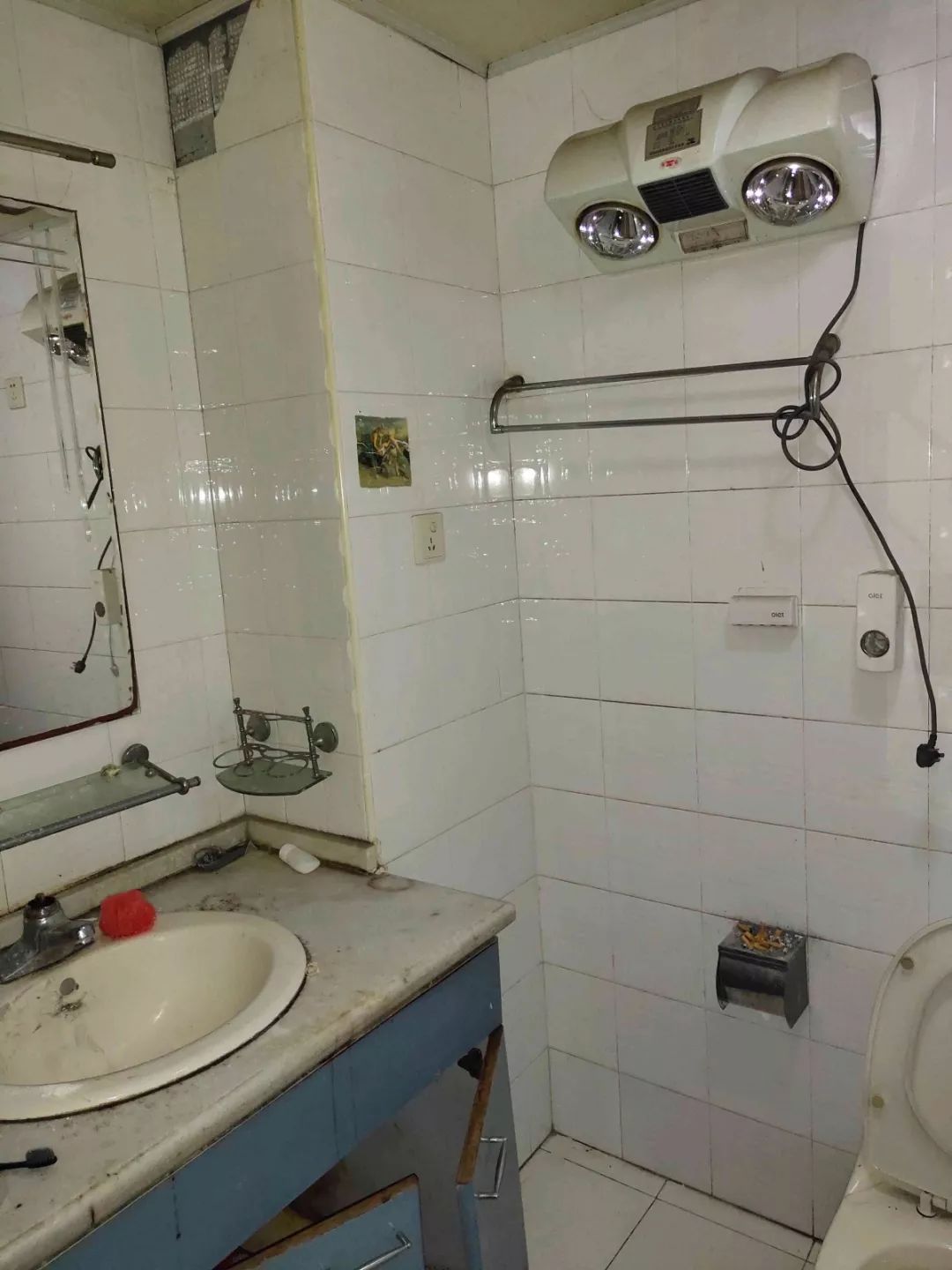 南京龍蟠花苑90㎡現(xiàn)代輕奢--老房升級改造,變身時尚精致家!18浴室改造