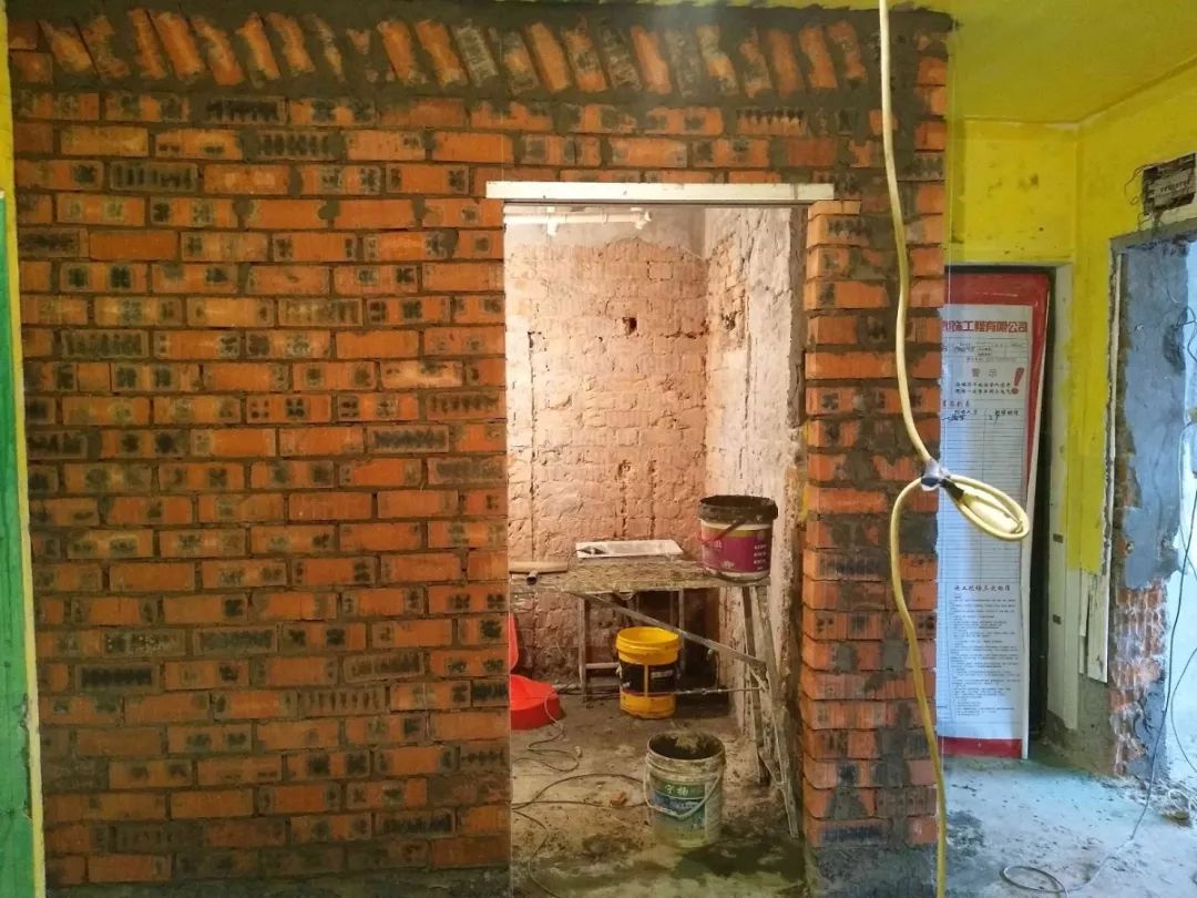 南京龍蟠花苑90㎡現(xiàn)代輕奢--老房升級改造,變身時尚精致家!25拆砌工程