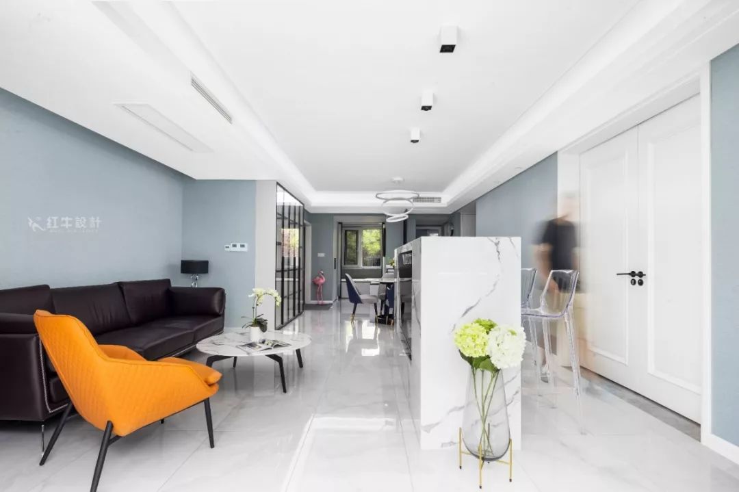 南京雅居樂145㎡現(xiàn)代簡約--演繹當(dāng)代生活美學(xué)09臥室設(shè)計01客廳