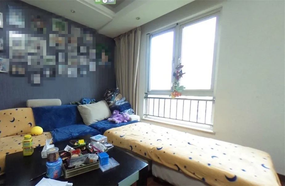 余瑋_金鼎灣花園135㎡輕奢風格--老房升級改造，前后對比大變樣！04客廳·改造前