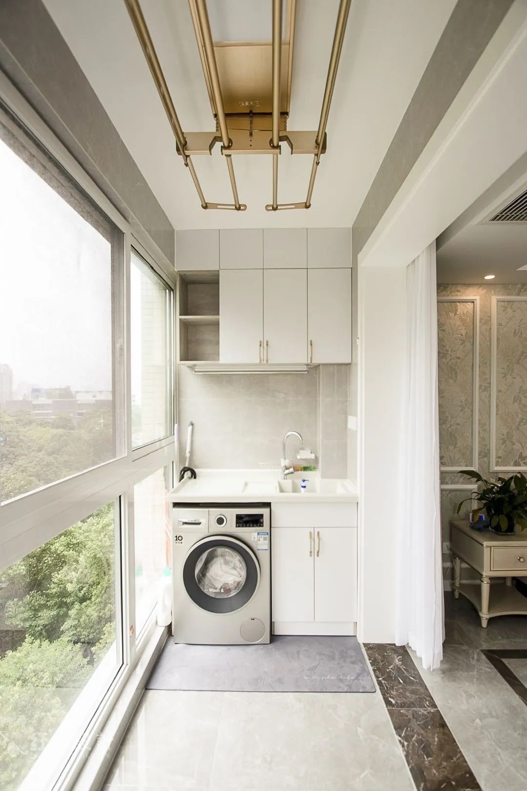 最美畢業照 ⑥--簡美不一定是深色系,也可以這樣清爽哦!05陽臺