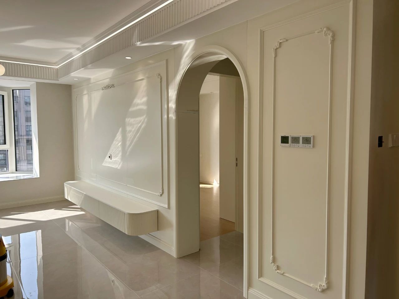 叮~這是我們2024年收到的第4面錦旗啦！（內附完工實景圖）06客廳實景落地