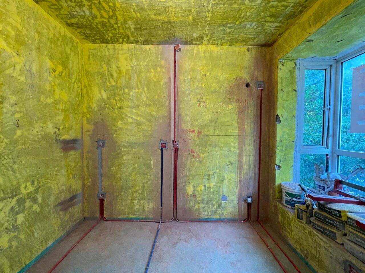 差別真的太大了!南京紅牛裝飾標準化水電工藝vs非正規/熟人施工隊的水電工藝! 差別真的太大了!南京紅牛裝飾標準化水電工藝vs非正規/熟人施工隊的水電工藝!