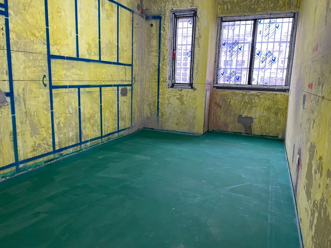 九月秋意漸濃,南京紅牛裝飾工地巡檢步履不停,只為兌現品質承諾! 九月秋意漸濃,南京紅牛裝飾工地巡檢步履不停,只為兌現品質承諾!