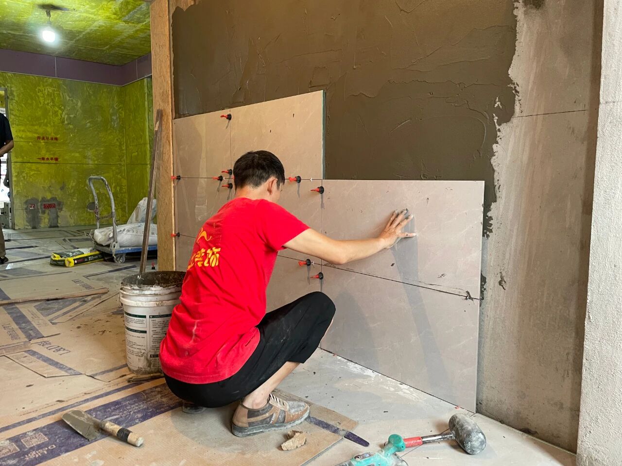 工地巡檢：雙節同慶，品質同行，嚴把每一道工序，用心守護夢想家！12